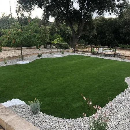 Il Trullo Bianco Apartment *