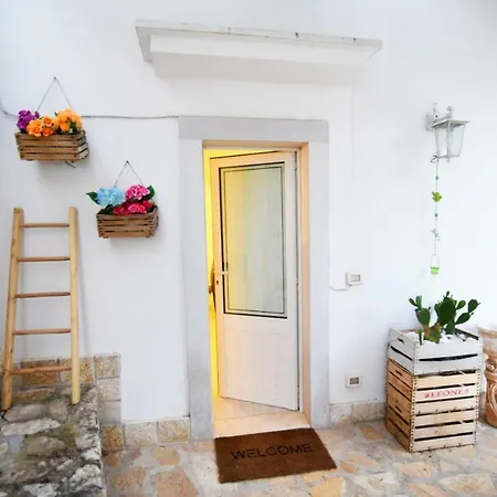 Il Trullo Bianco Apartment